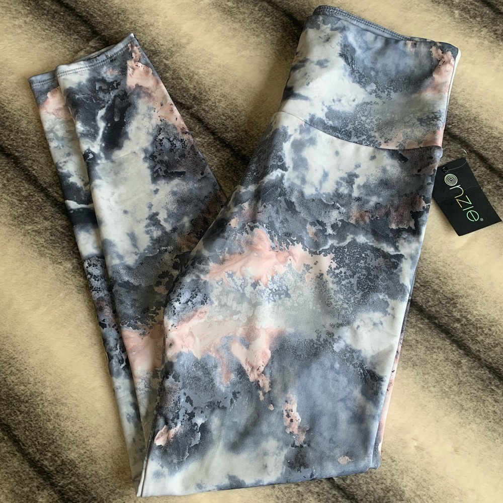 Onzie Dreamy Marble High Waist Leggings